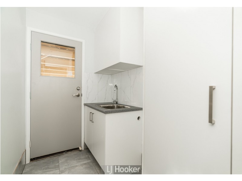 22 Myall Street, Crestmead QLD 4132