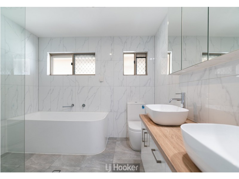 22 Myall Street, Crestmead QLD 4132