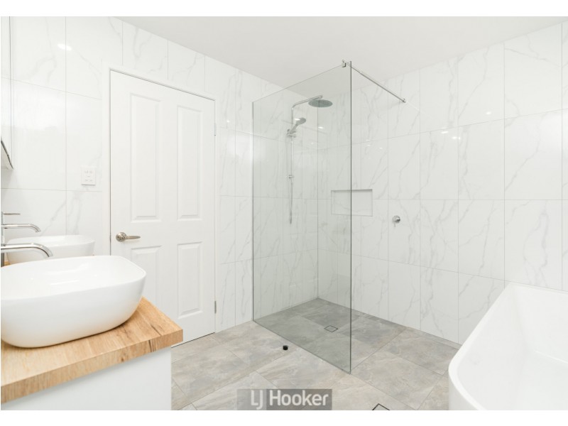 22 Myall Street, Crestmead QLD 4132