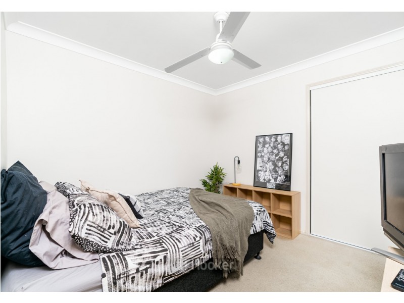 28 Lamberth Road East, Heritage Park QLD 4118