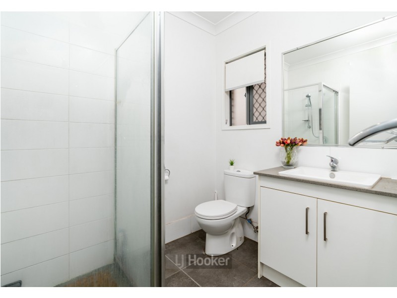 10 Mount Glorious Street, Park Ridge QLD 4125