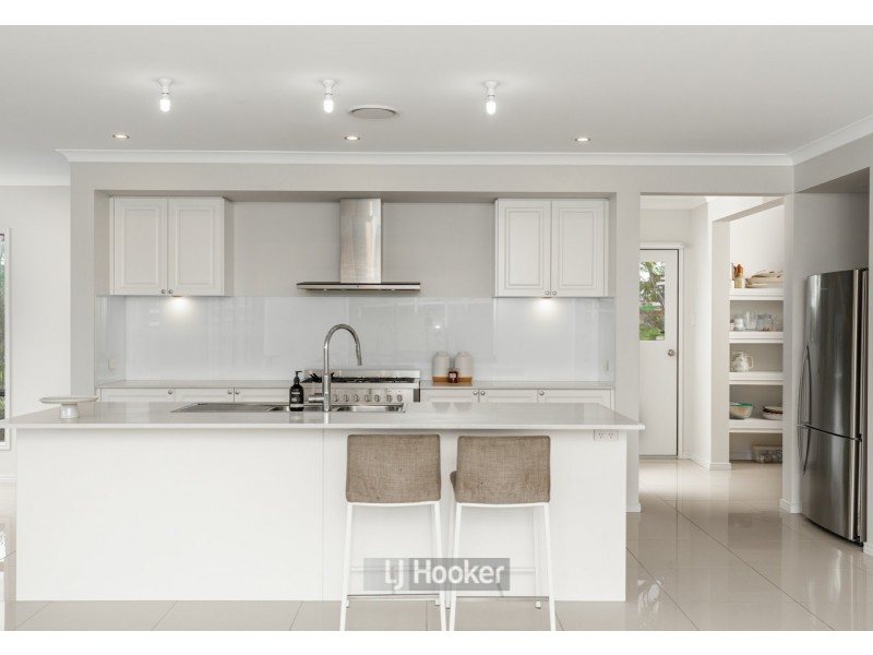 1-5 Equine Place, South Maclean QLD 4280