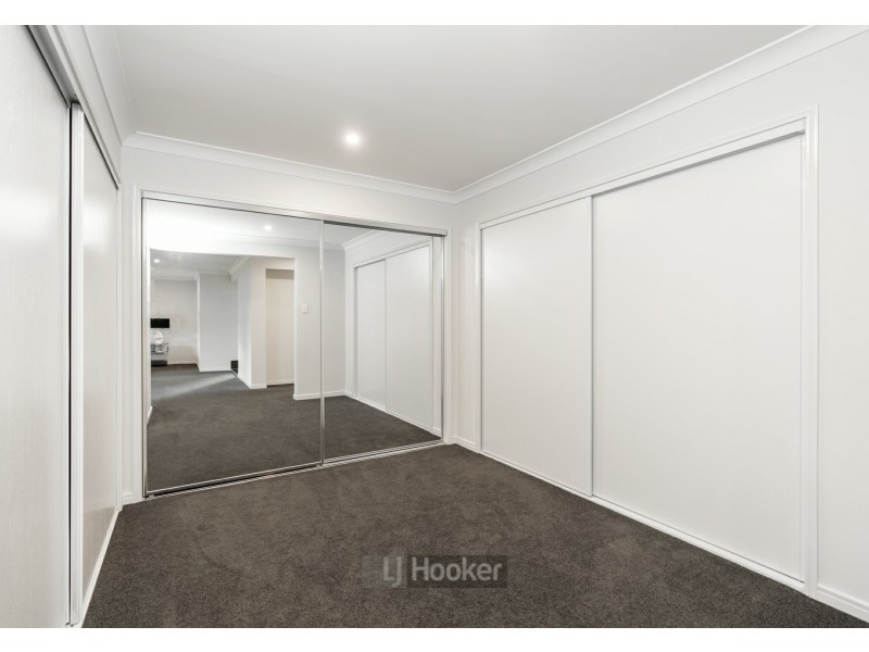 1-5 Equine Place, South Maclean QLD 4280