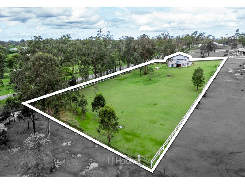 1-5 Equine Place, South Maclean QLD 4280