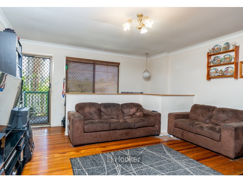 11 Limerick Drive, Crestmead QLD 4132