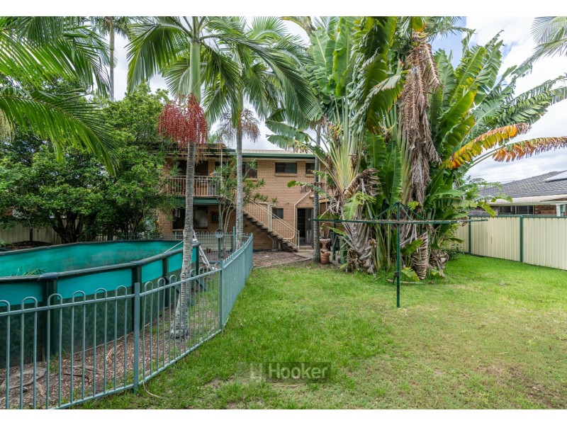 11 Limerick Drive, Crestmead QLD 4132