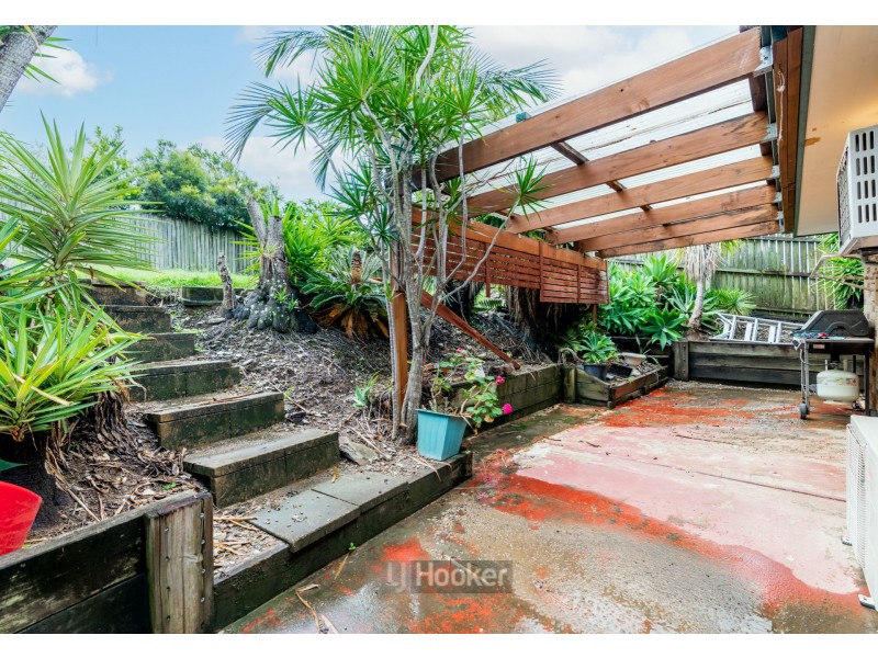 209 Mount Warren Boulevard, Mount Warren Park QLD 4207