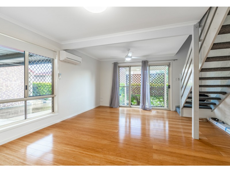 26/3 Costata Street, Hillcrest QLD 4118