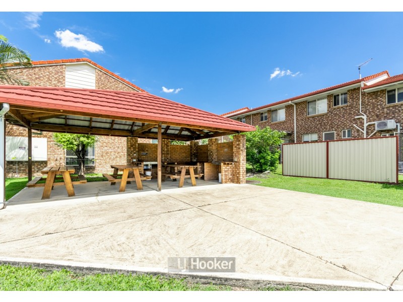 26/3 Costata Street, Hillcrest QLD 4118