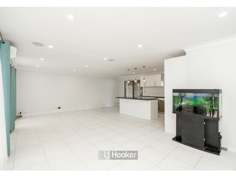 11 Brushbox Street, Crestmead QLD 4132