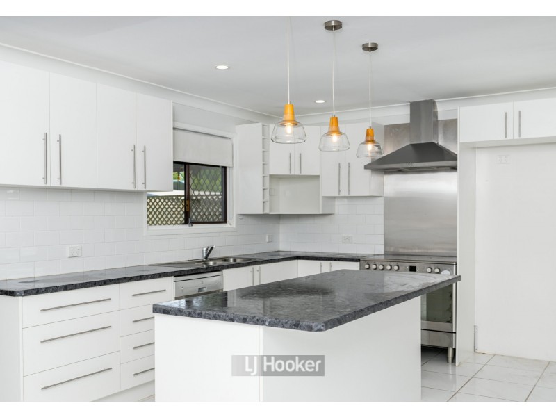 11 Brushbox Street, Crestmead QLD 4132