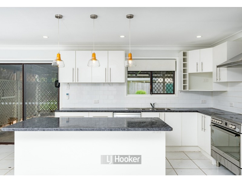 11 Brushbox Street, Crestmead QLD 4132