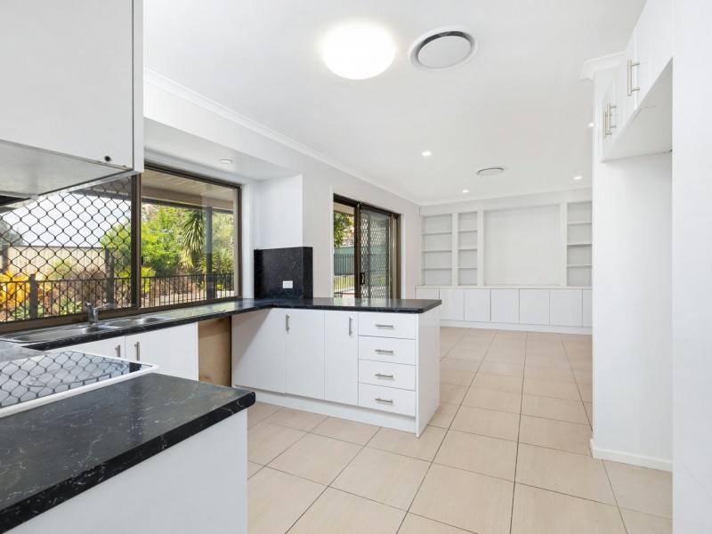 7 Forestglen Crescent, Browns Plains QLD 4118
