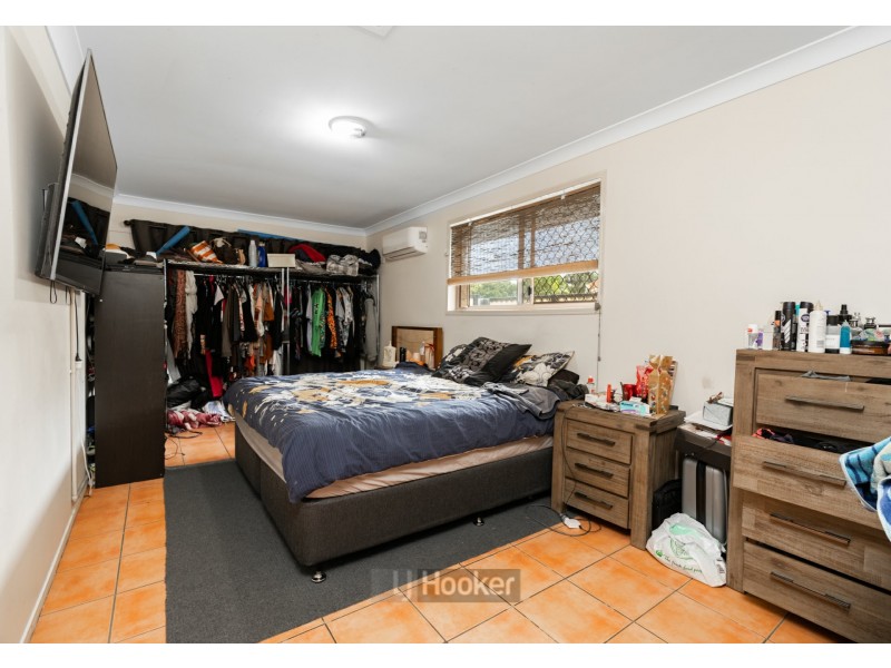 64 Haldham Crescent, Regents Park QLD 4118