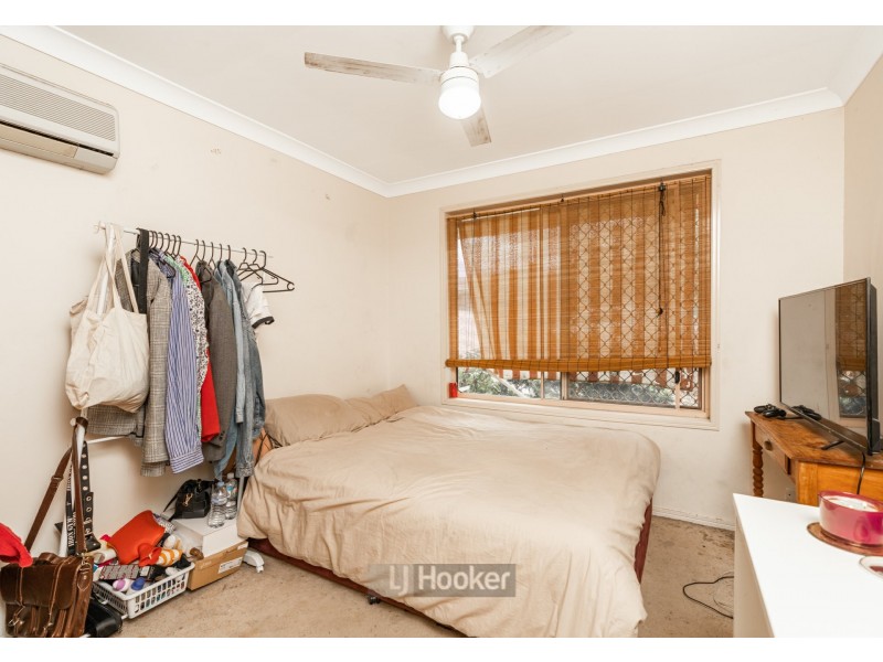 64 Haldham Crescent, Regents Park QLD 4118