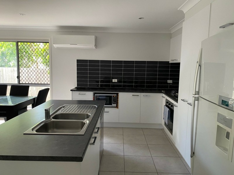 6 Valuniu Place, Boronia Heights QLD 4124