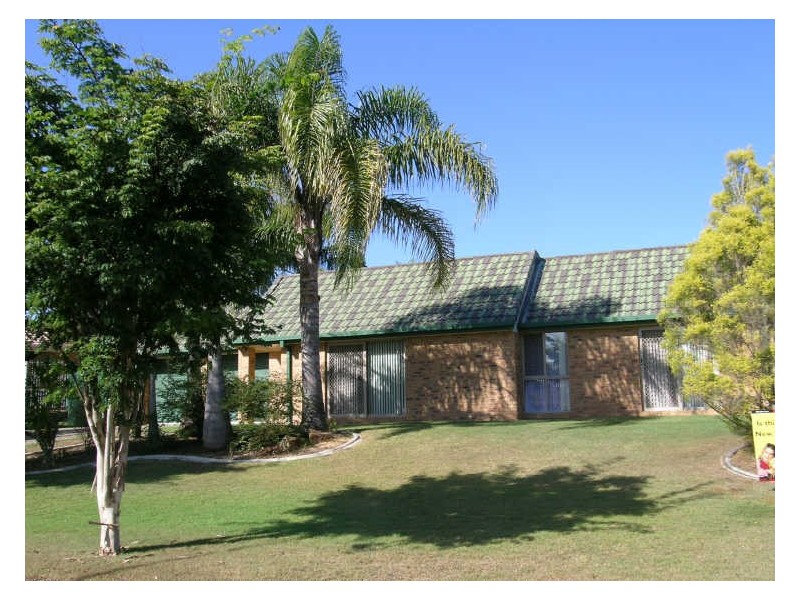 94 Solandra Circuit, Regents Park QLD 4118