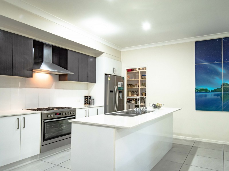 15 Bentley Street, Heathwood QLD 4110