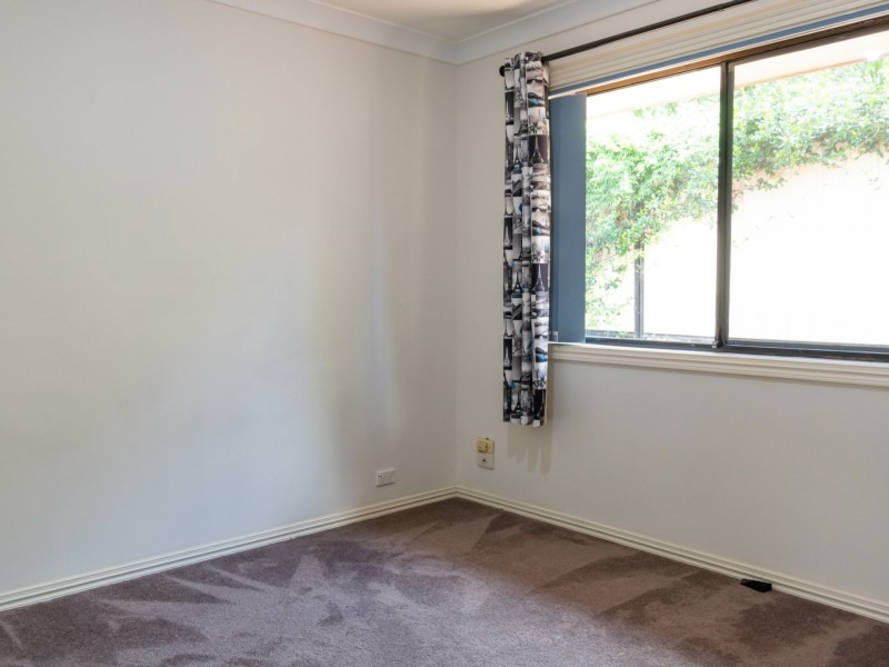 9 Antlia Street, Regents Park QLD 4118