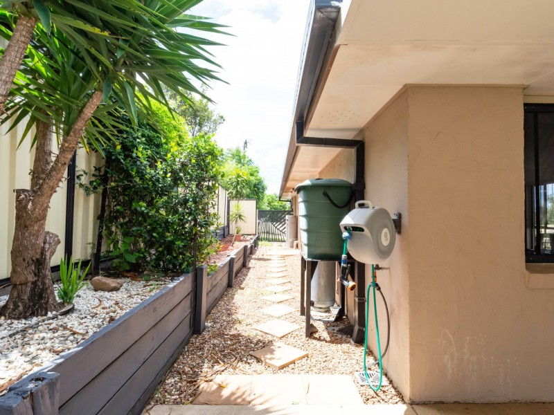 9 Antlia Street, Regents Park QLD 4118