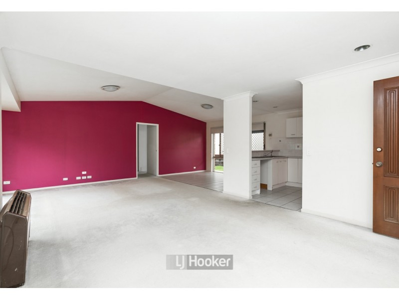 35 Cambridge Street, Boronia Heights QLD 4124
