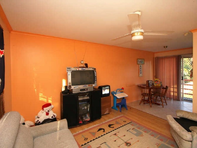 6 Yvonne Drive, Boronia Heights QLD 4124