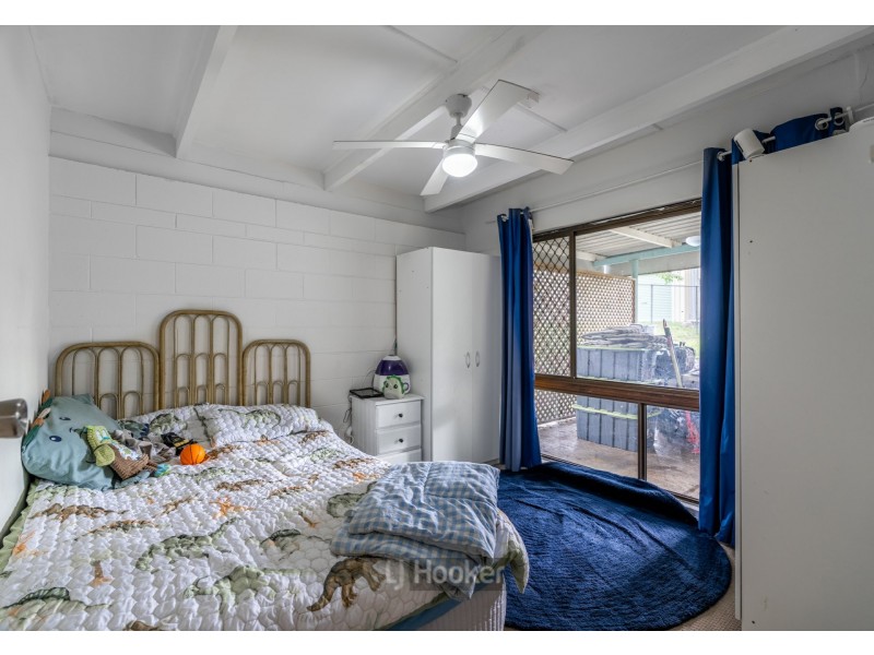 12 Green Road, Regents Park QLD 4118