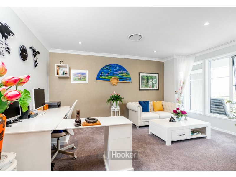 15 Greenaway Street, Greenbank QLD 4124