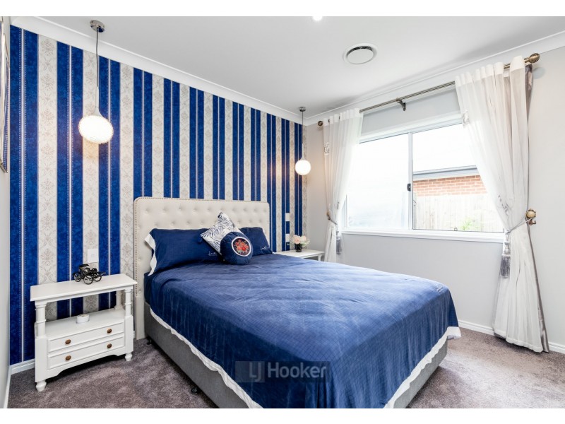 15 Greenaway Street, Greenbank QLD 4124