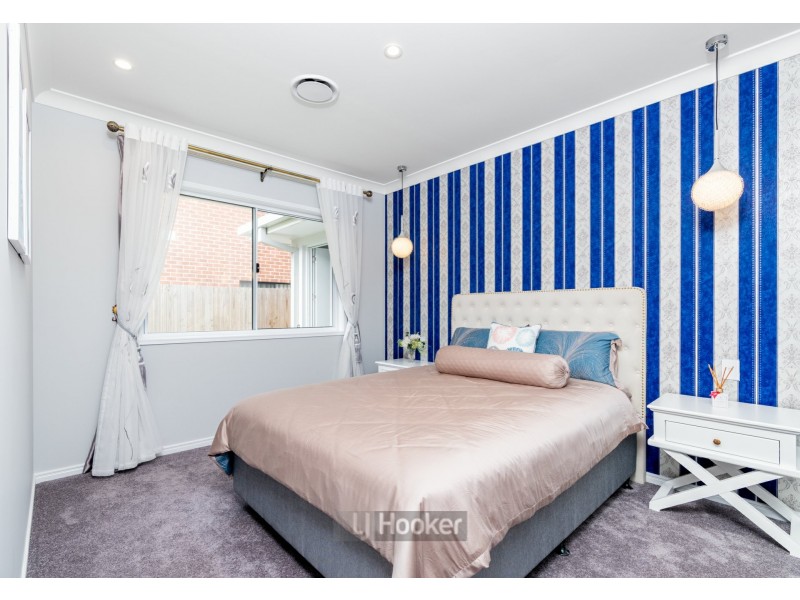 15 Greenaway Street, Greenbank QLD 4124