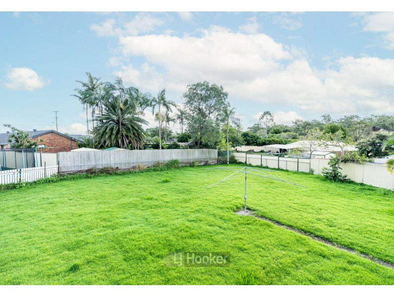 7 Paringa Street, Hillcrest QLD 4118