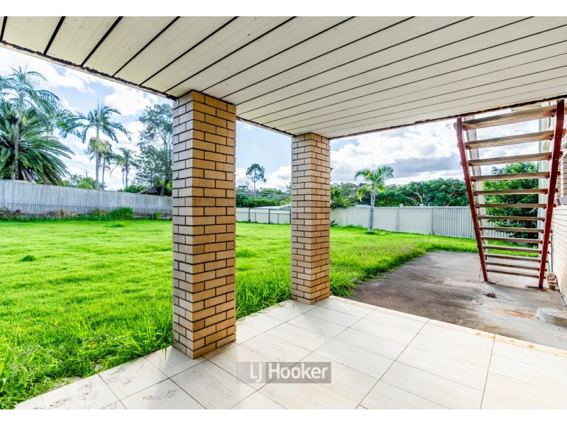 7 Paringa Street, Hillcrest QLD 4118