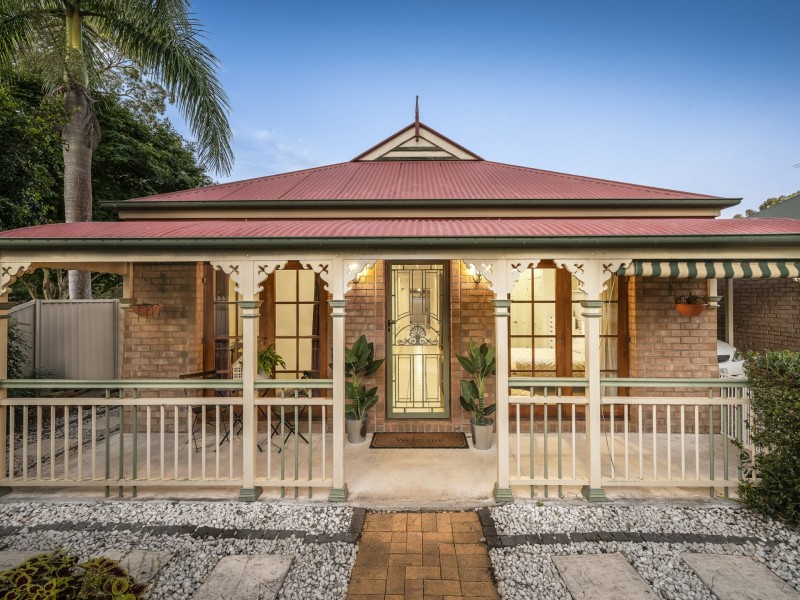 2 Queens Court, Forest Lake QLD 4078