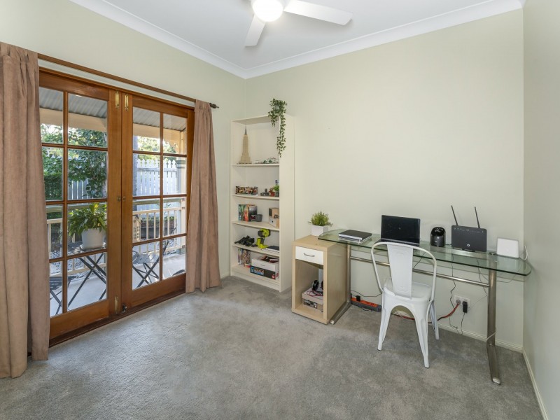 2 Queens Court, Forest Lake QLD 4078