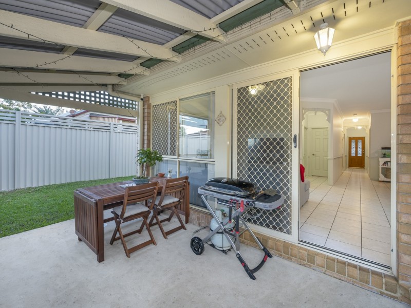 2 Queens Court, Forest Lake QLD 4078