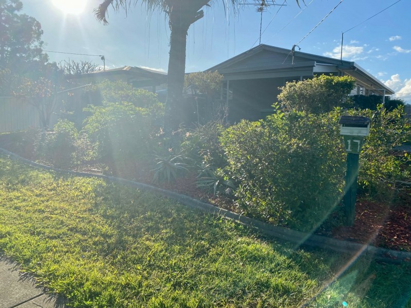 17 Yvonne Drive, Boronia Heights QLD 4124