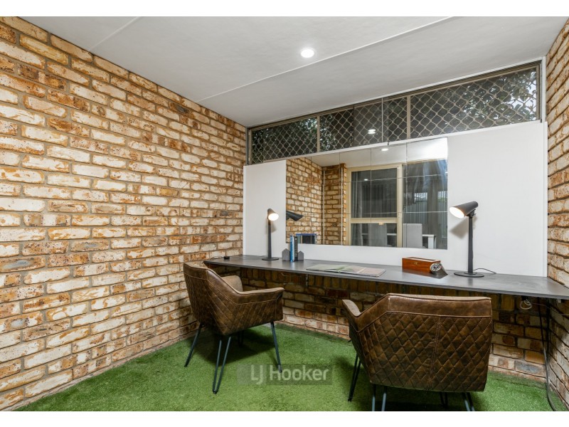 14 Agathis Place, Forest Lake QLD 4078