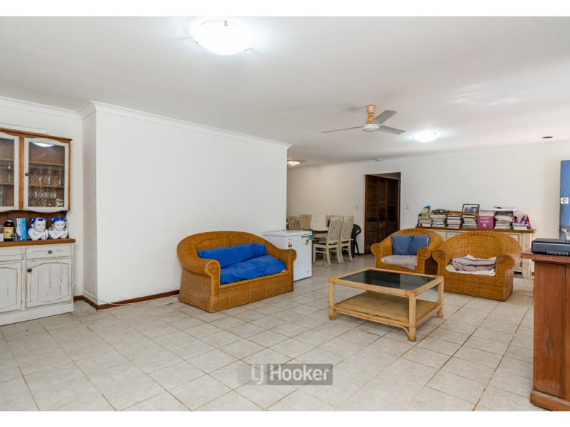 7 Feather Close, Forestdale QLD 4118