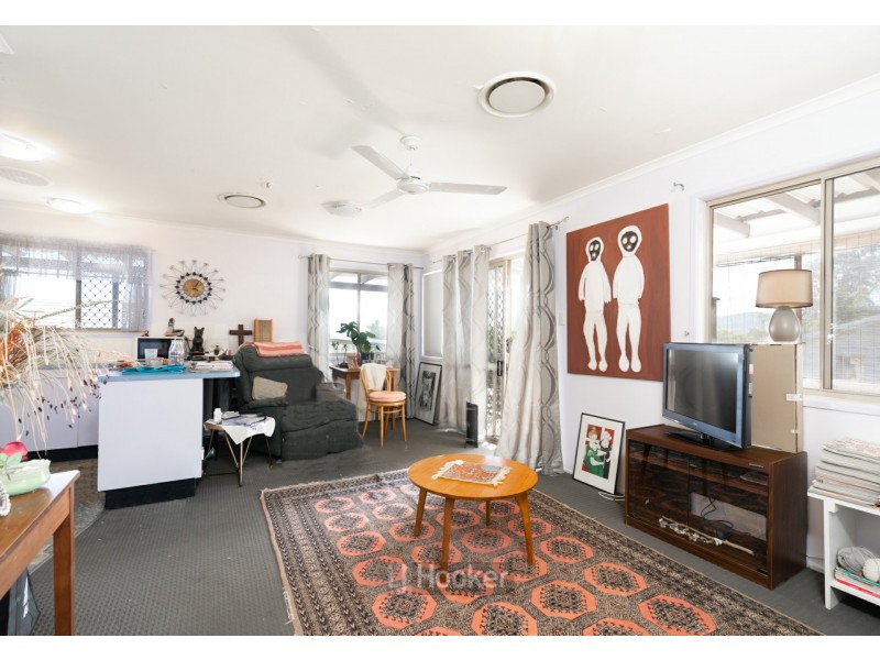 30 Woodlands Drive, Stapylton QLD 4207