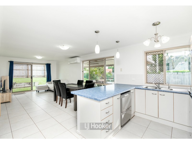 13 Forestgum Grove, Regents Park QLD 4118