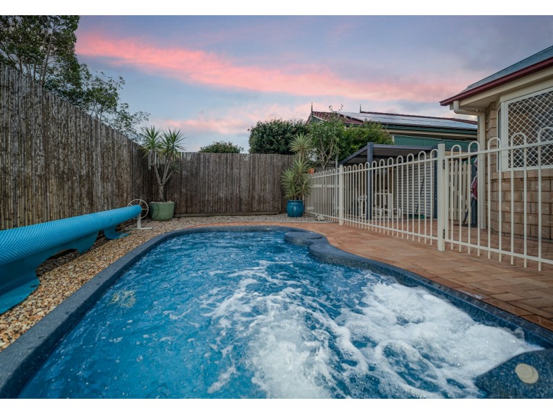 7 Mapleton Crescent, Forest Lake QLD 4078