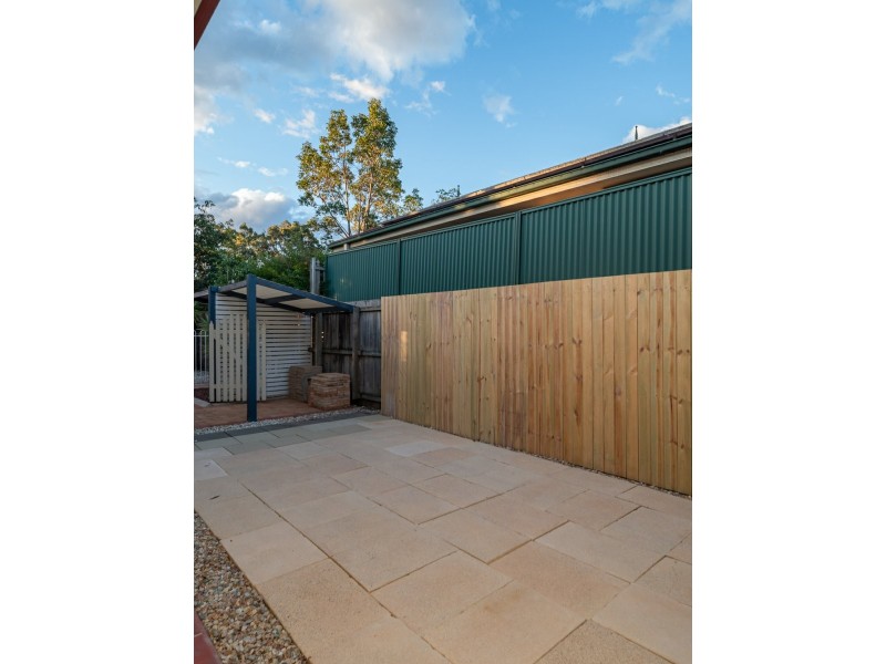 7 Mapleton Crescent, Forest Lake QLD 4078