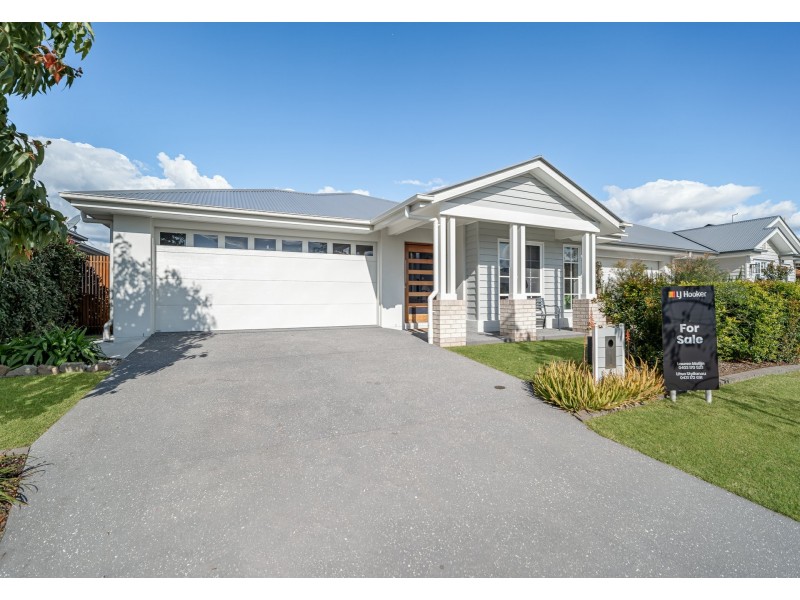 5 Grove Street, Greenbank QLD 4124