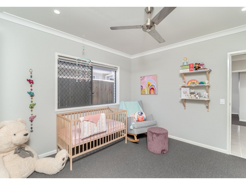 5 Grove Street, Greenbank QLD 4124