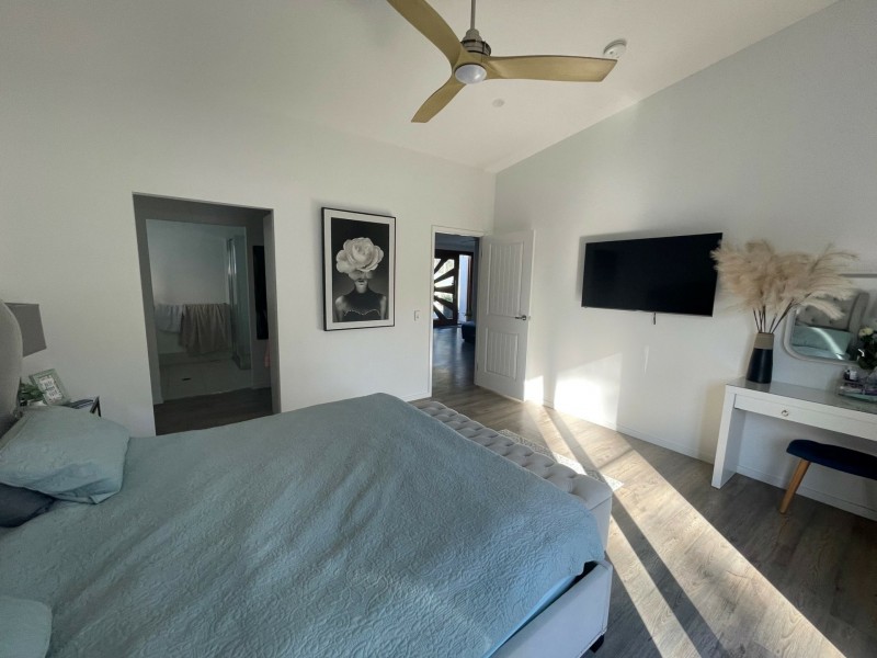 17 Devon Close, Pallara QLD 4110