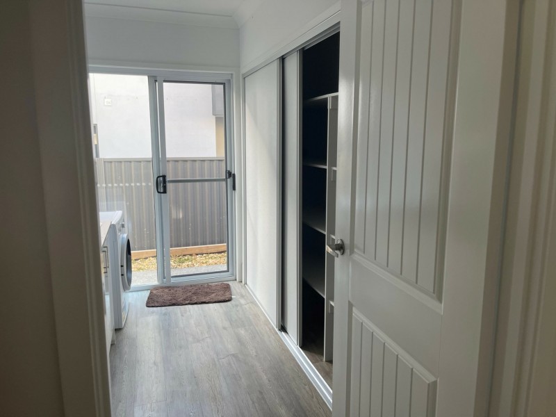 17 Devon Close, Pallara QLD 4110