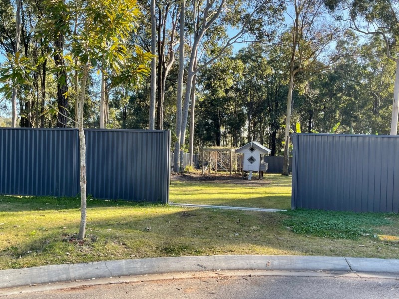 17 Devon Close, Pallara QLD 4110