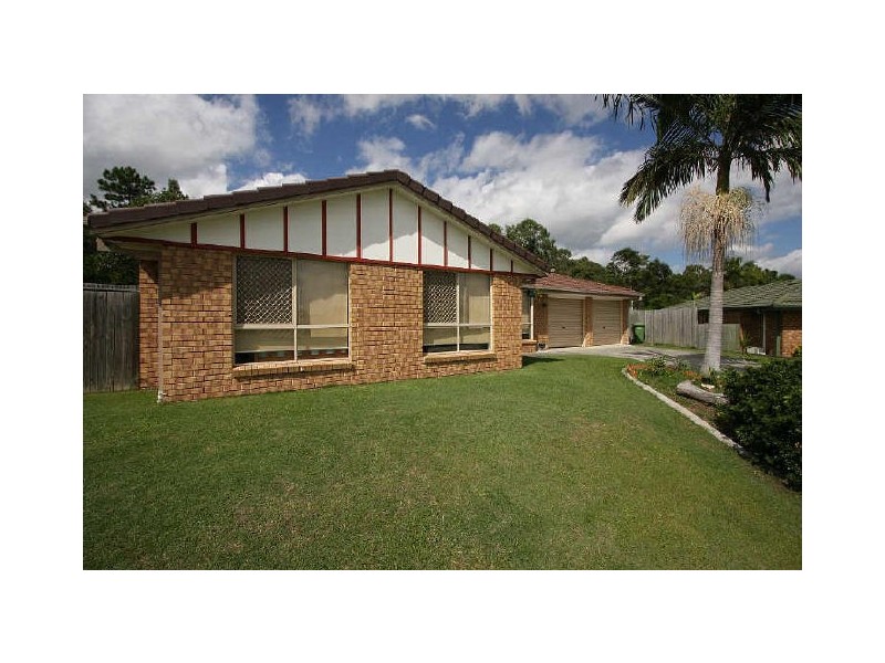 7 Sandheath Court, Regents Park QLD 4118
