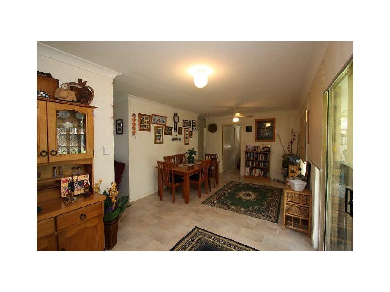 7 Sandheath Court, Regents Park QLD 4118