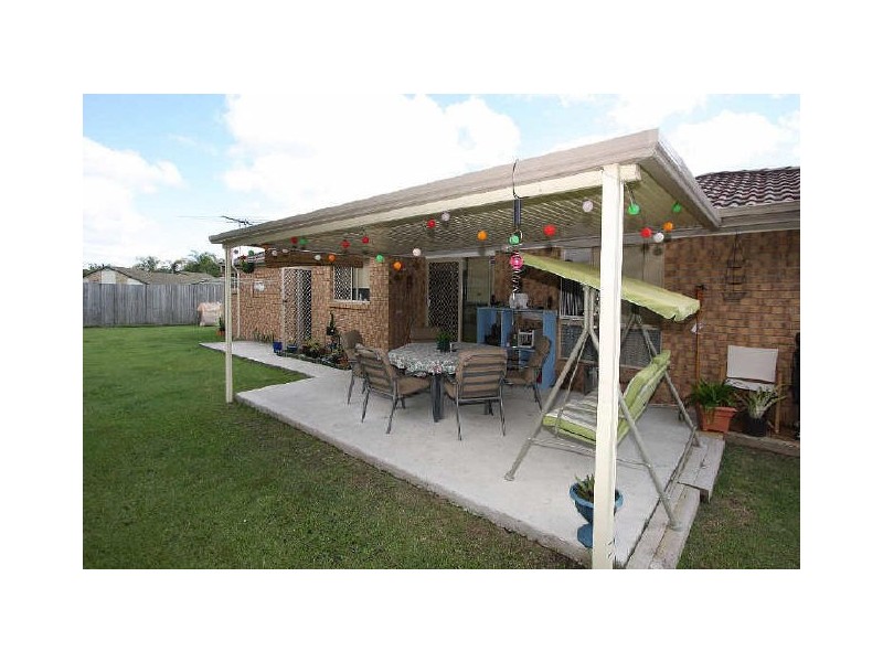 7 Sandheath Court, Regents Park QLD 4118